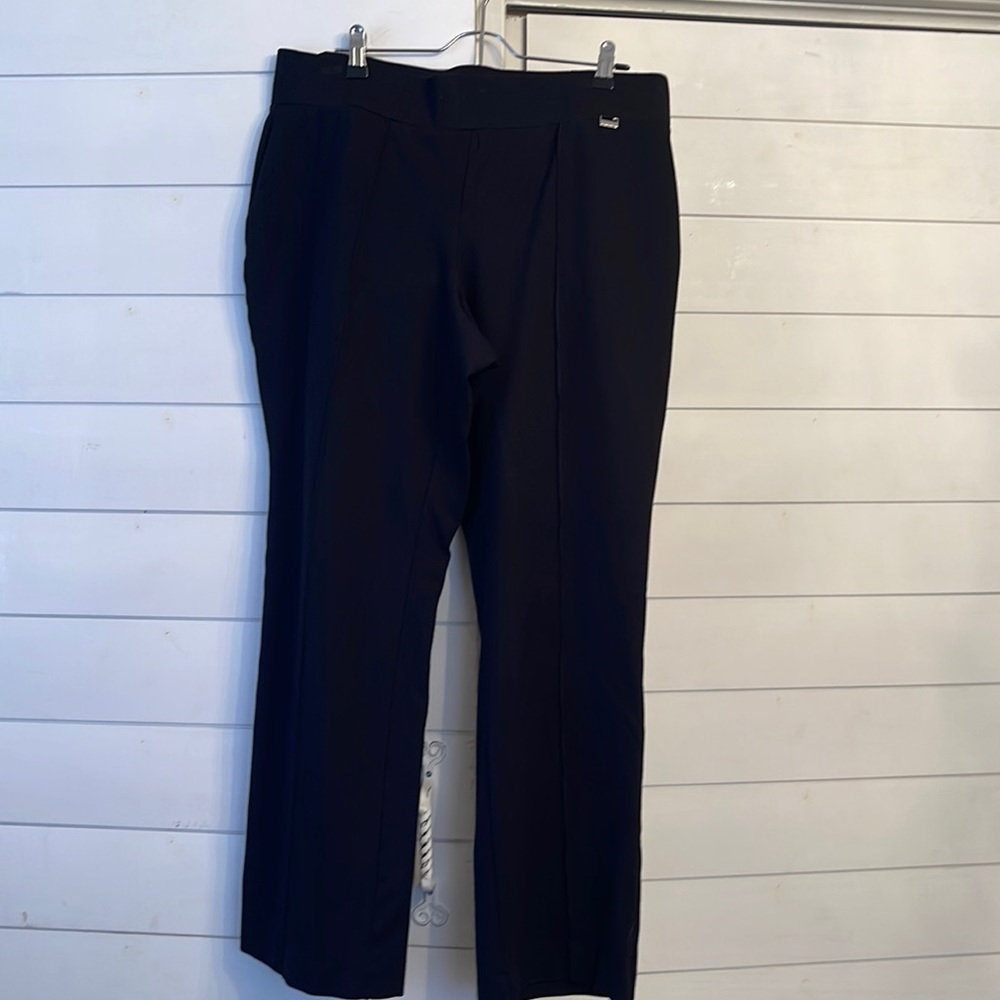 Black yoga type pants